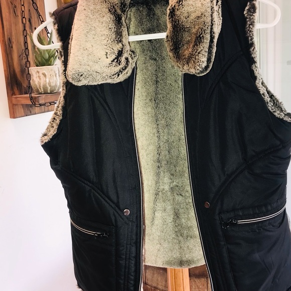 Reversible woman’s vest small - Picture 7 of 12